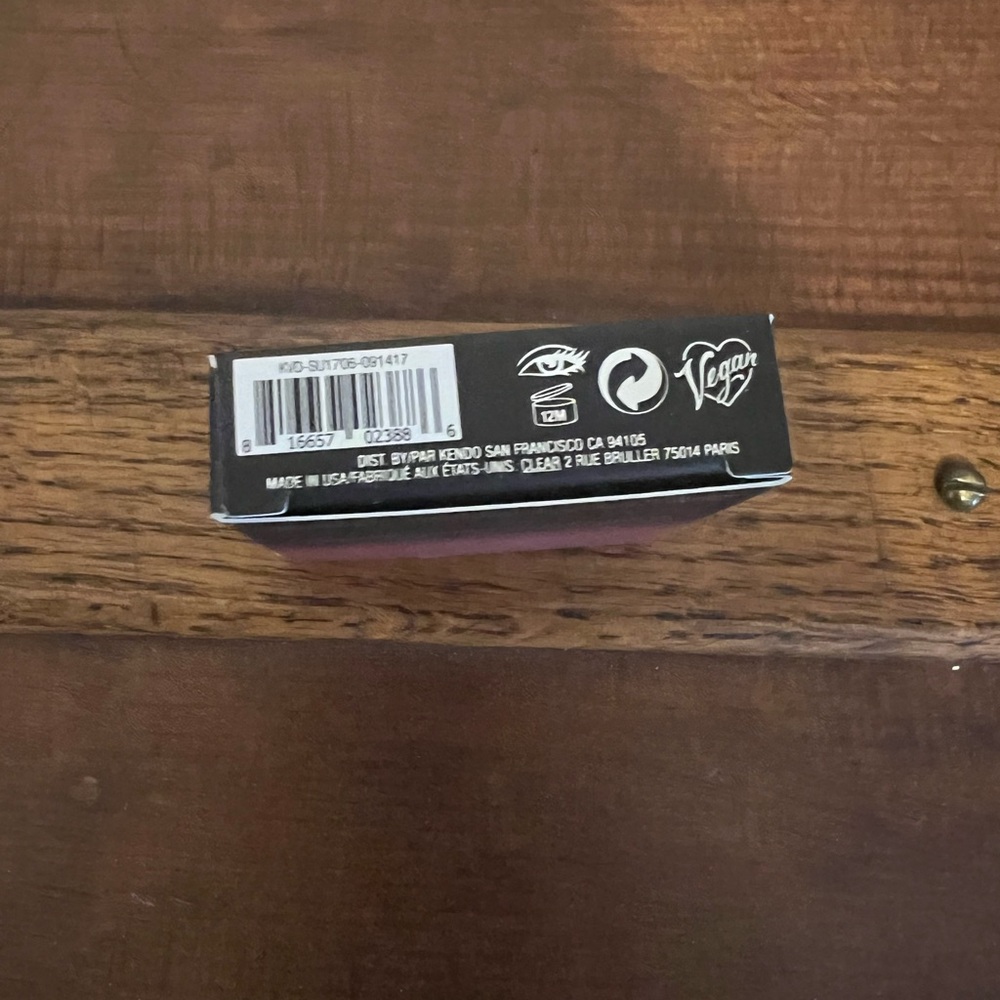 Kat Von D Lolita Eyeshadow NIB - Picture 8 of 9